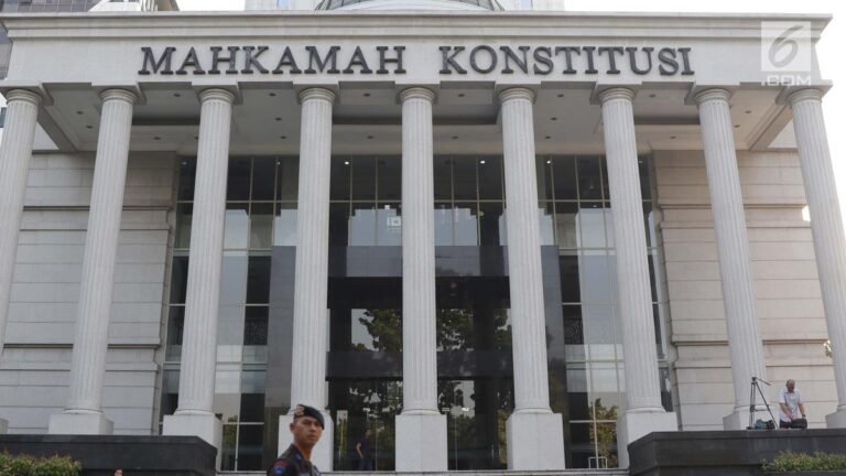 Mahasiswa UT Uji Pasal Penghinaan Pemerintah di MK, Sebut Kabur