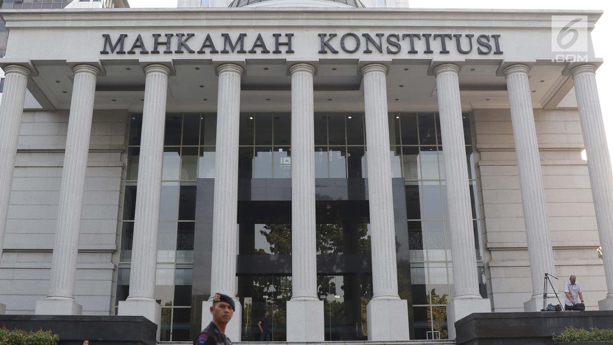 Mahasiswa UT Uji Pasal Penghinaan Pemerintah di MK, Sebut Kabur
